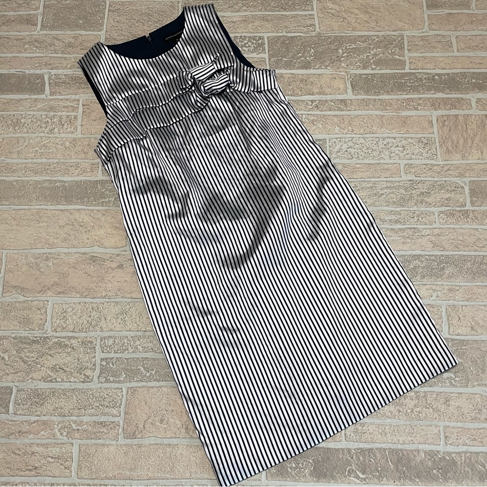 Banana Republic women’s dress off white blue 12